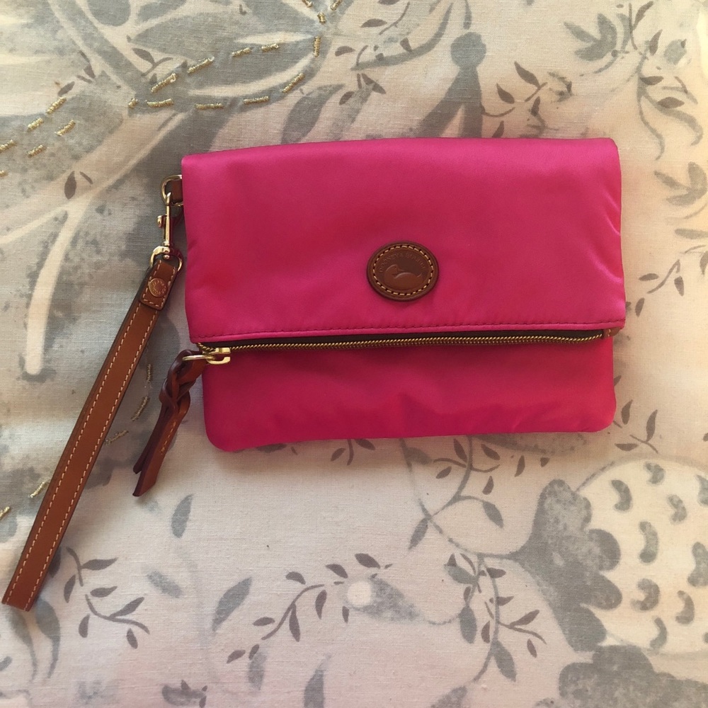 Dooney & Bourke Wristlet